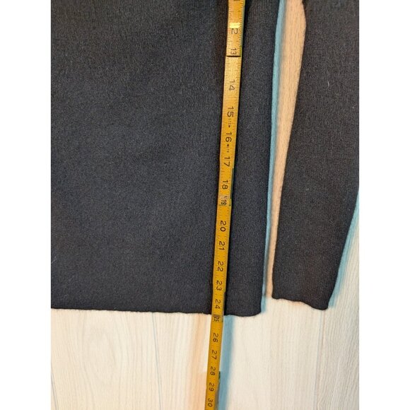 Saks Fifth Avenue Large Cashmere Sweater Tunic Cowl Neck Black Soft - Picture 7 of 7